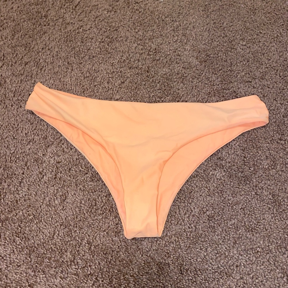 Bikini bottoms